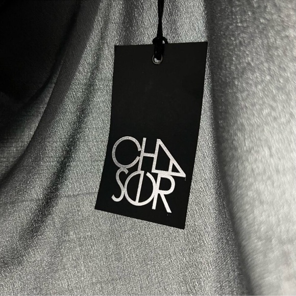 Chaser Gray Open Back Short Sleeve Top - Picture 2 of 7